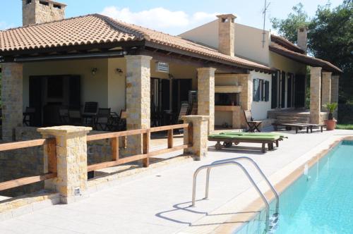 Melpo Estate Kapandriti — hotel in Oropos