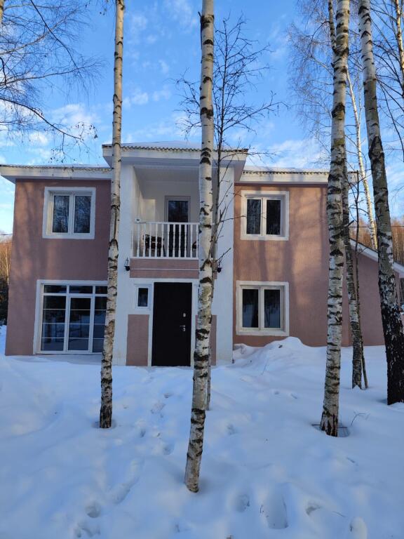 Domik v lesu in Unknown City, Russia