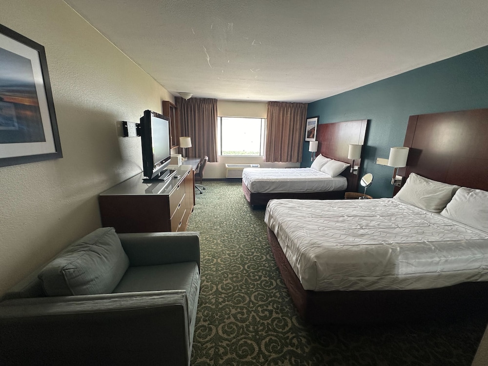Portside Inn & Suites - photo 24