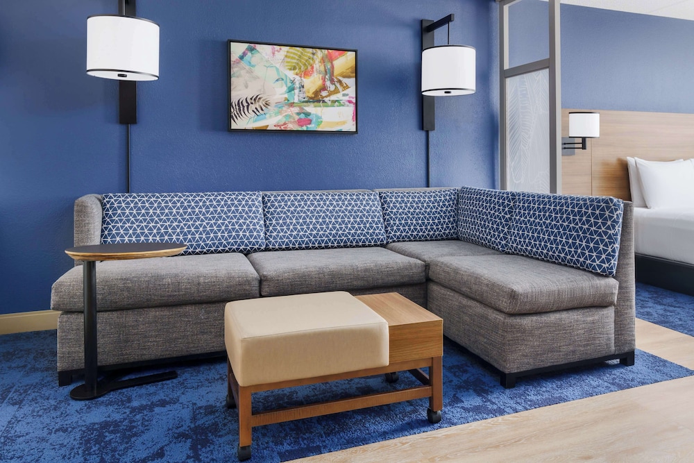 Hyatt Place across from Universal Orlando Resort - photo 8