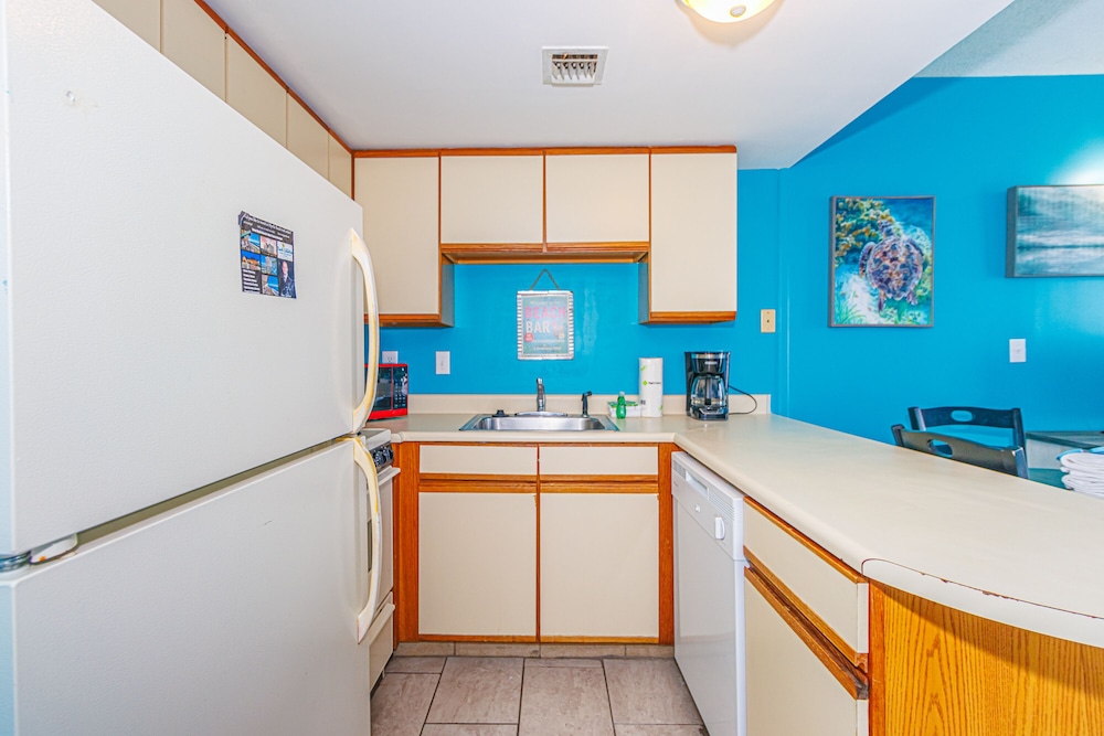 The Palace 705 - carbon neutral hotel in Myrtle Beach