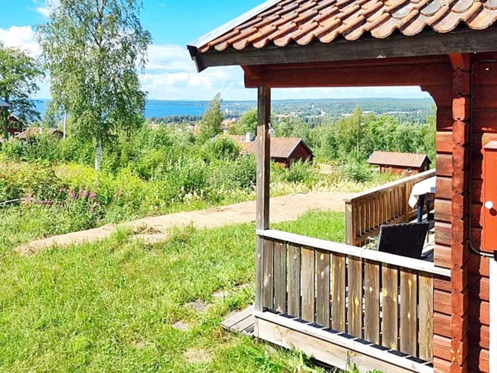 3 Person Holiday Home In Rattvik 19381996 — Raettvik