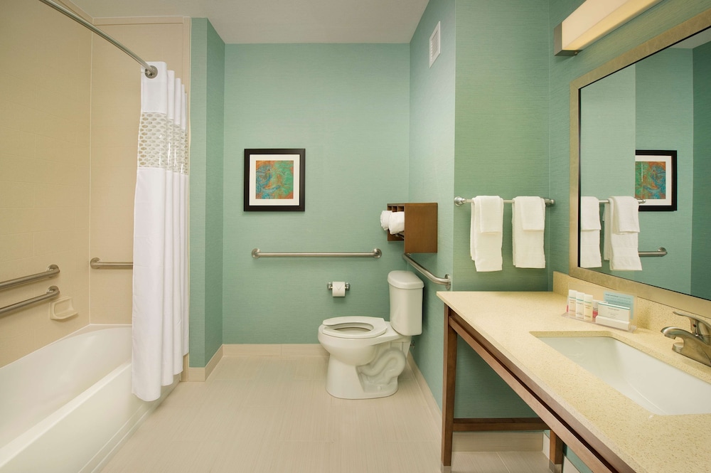 Hampton Inn Lake Charles - photo 30