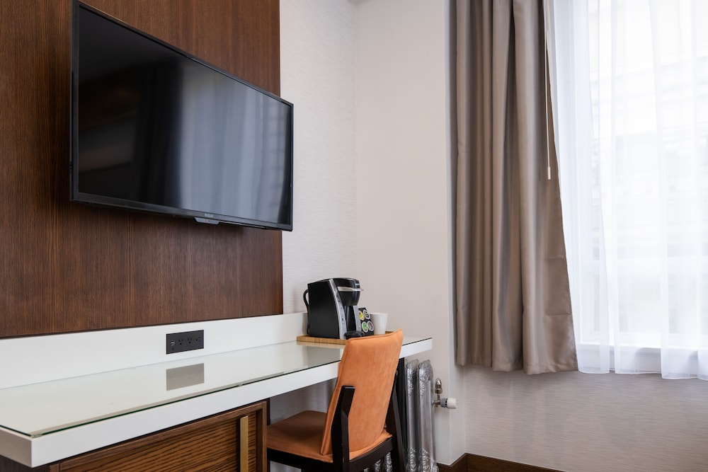Hotel 32One - photo 17