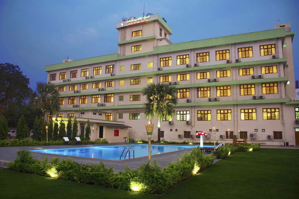 Jade Royal Hotel - last minute hotel in Monywa