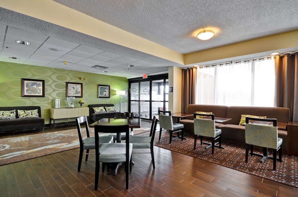 Hampton Inn Columbus Dublin - photo 2