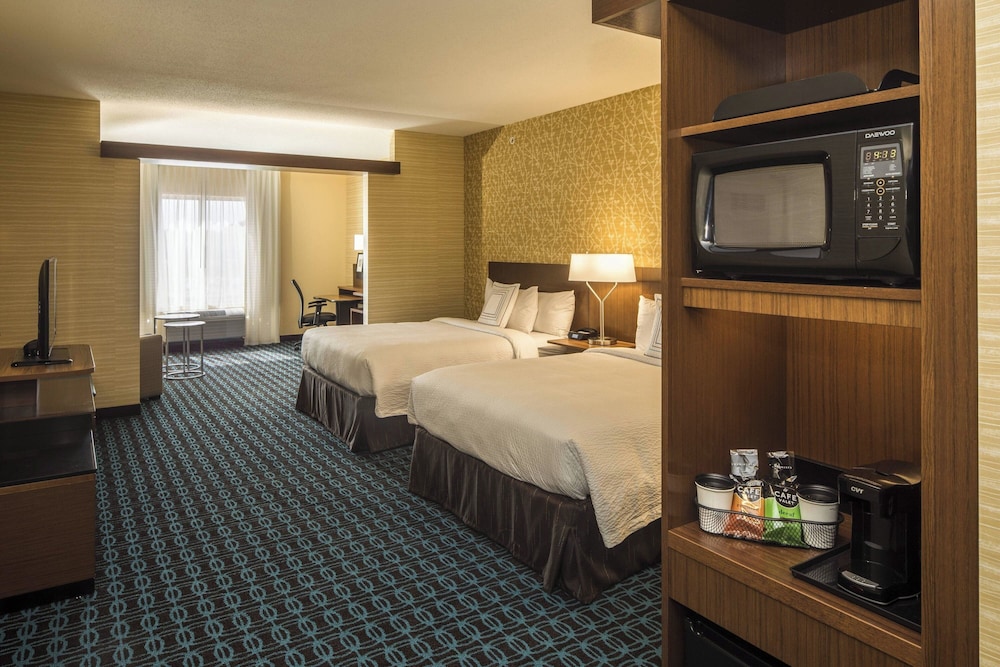 Fairfield Inn & Suites by Marriott Pittsburgh North McCandless Crossing - photo 19