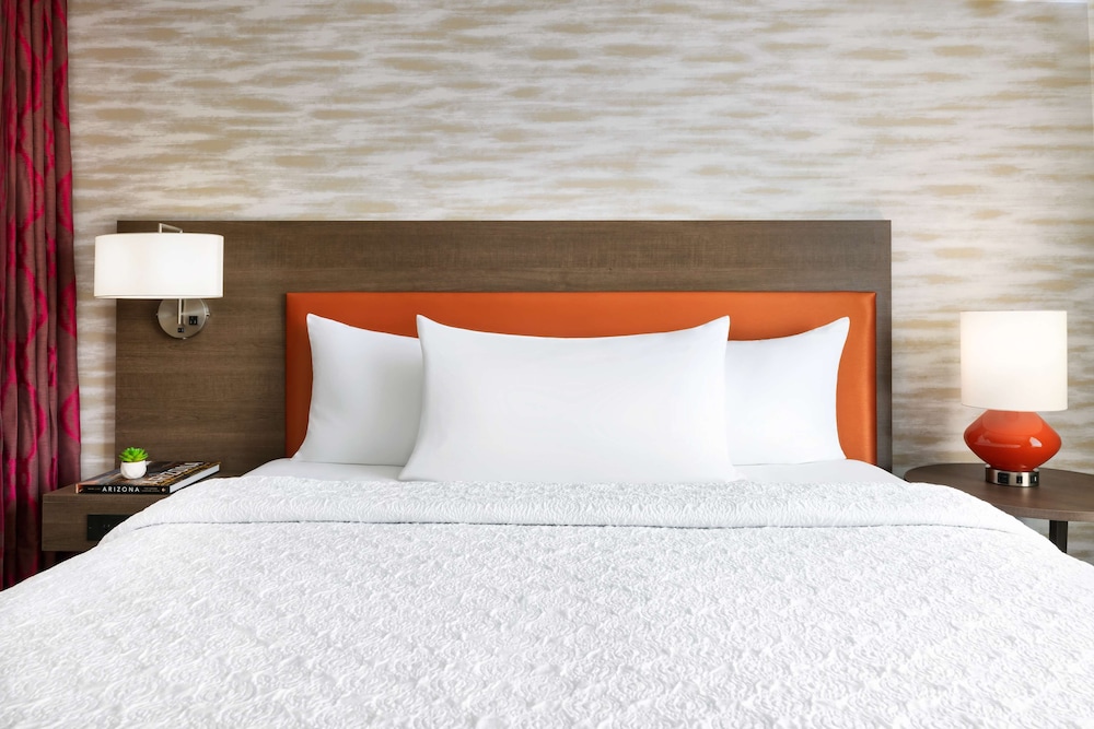 Home2 Suites by Hilton North Scottsdale near Mayo Clinic - photo 15