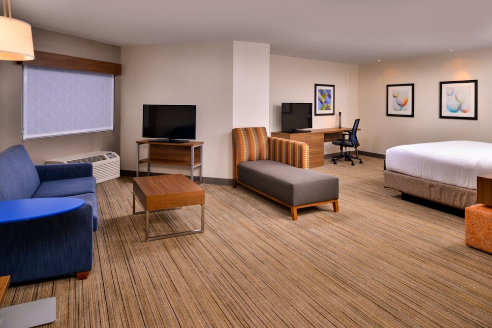 Holiday Inn Express Walnut Creek by IHG - photo 7