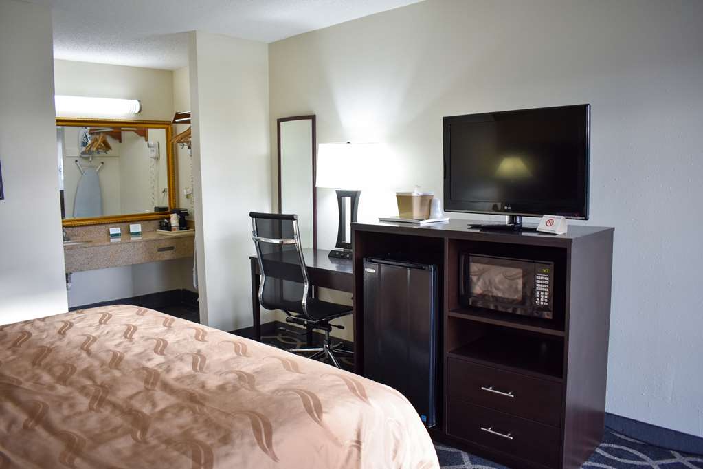 Quality Inn Reidsville Hwy 29 - photo 18