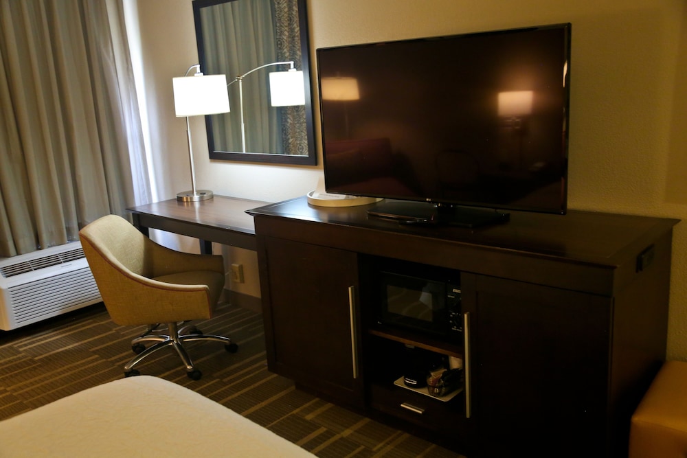 Hampton Inn Hammond - photo 24