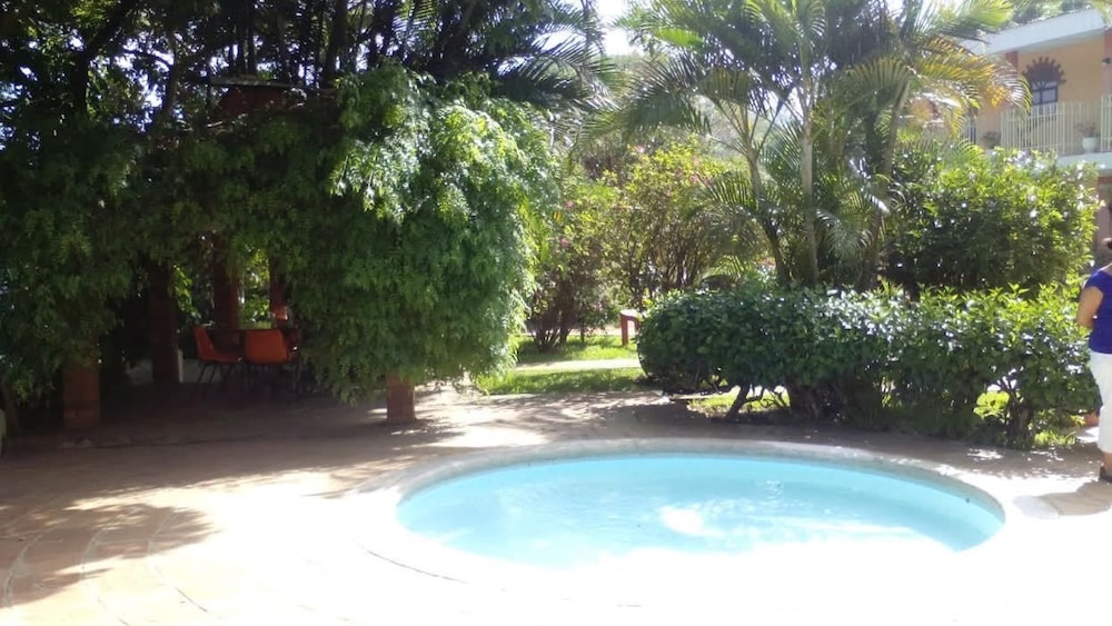 Hotel El Parador — Ahuachapan — photo 4