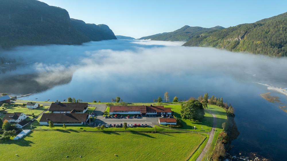 Sirdalsvatnet Hotel in Sirdal — Tonstad — photo 2