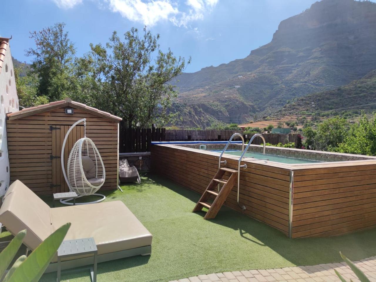 La Casona Del Almendro — 4-Star Luxury Hotel in San Bartolome, Spain