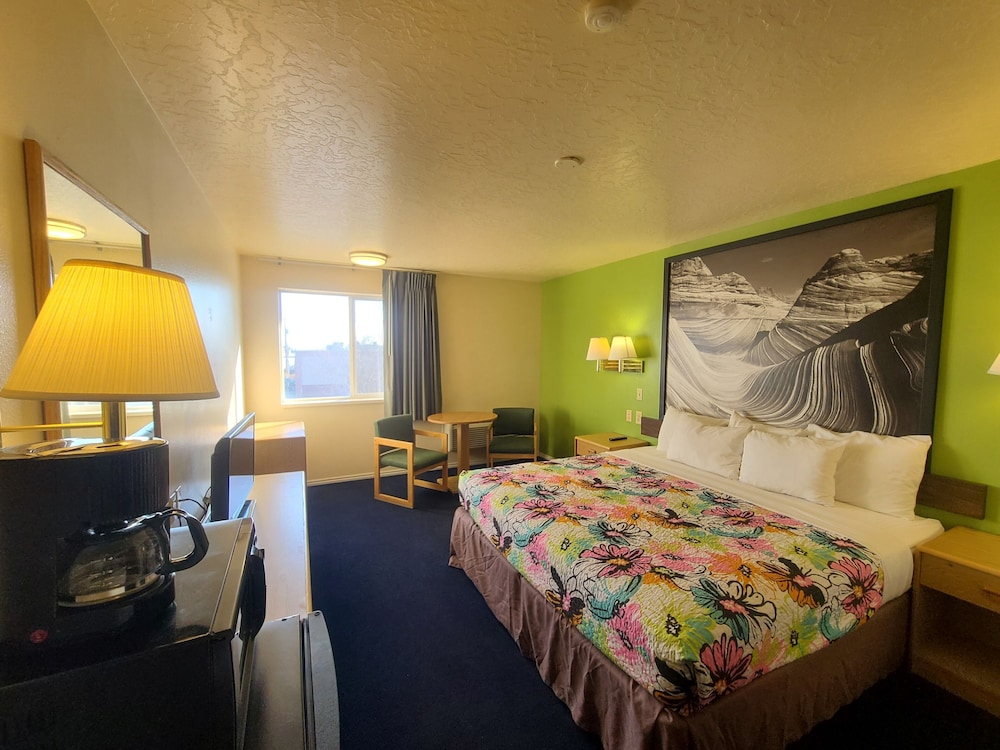 Horizon Hotel - photo 18