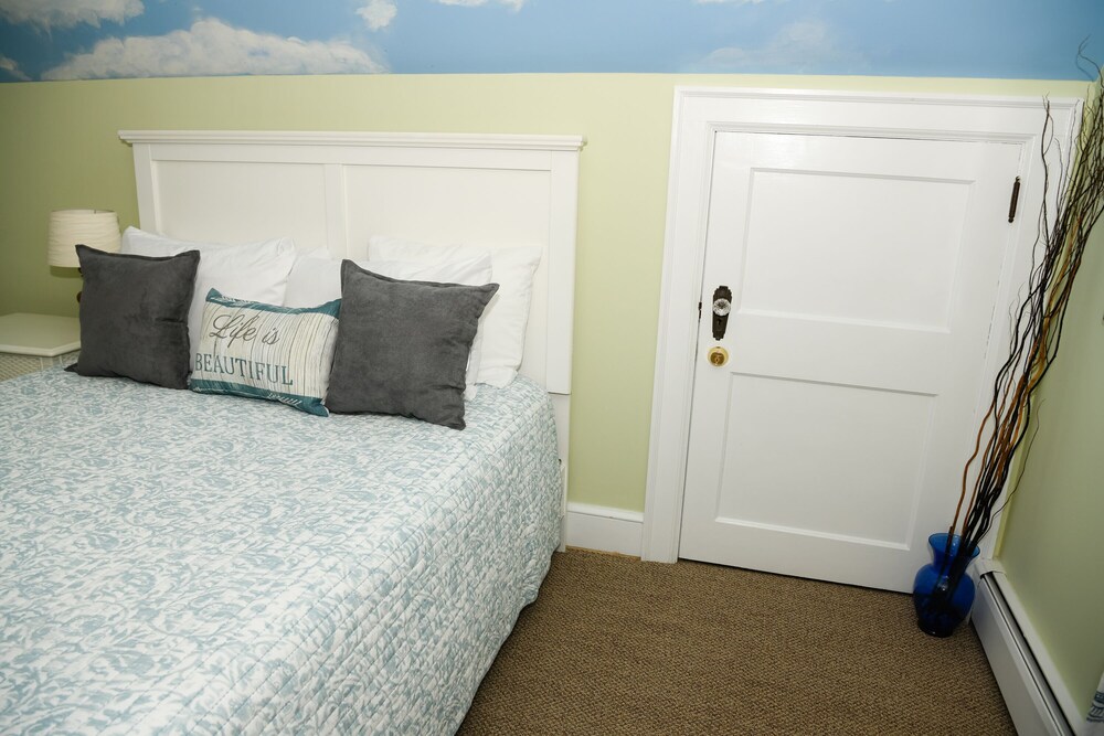 Blacksburg Bed & Breakfast - photo 24