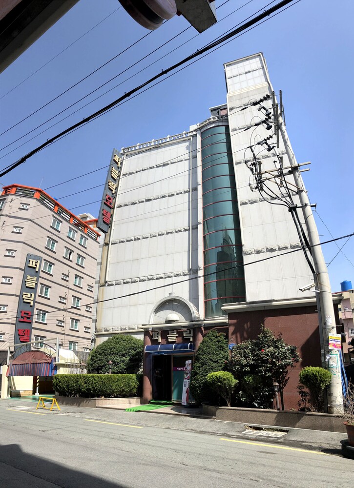 Public Hotel — hotel in Busan