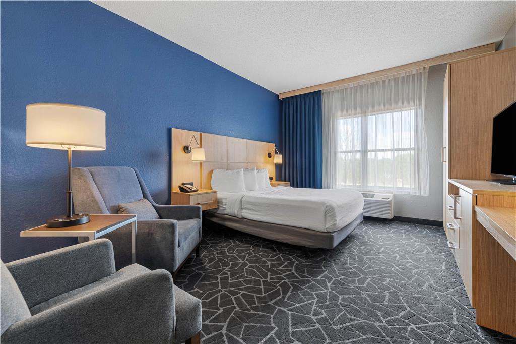 Best Western Eau Claire South - photo 19