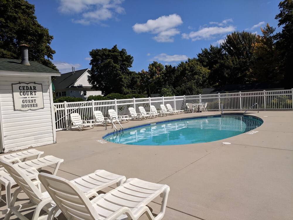 Cedar Court Inn - photo 47