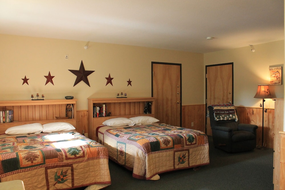 Viking Bay Resort & Lodge - photo 10