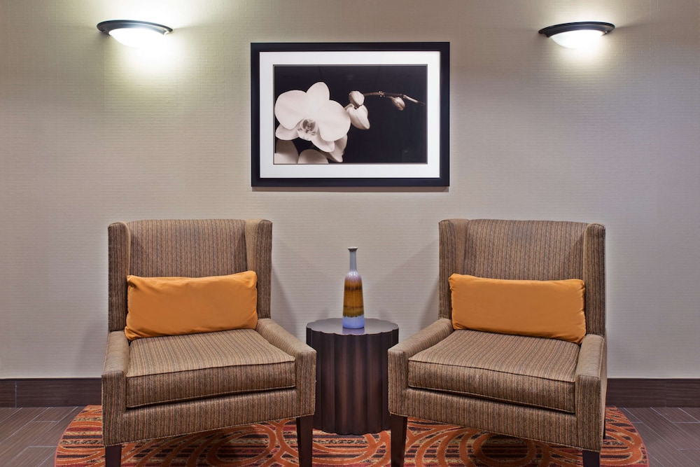 Hampton Inn Winfield teays Valley - photo 4