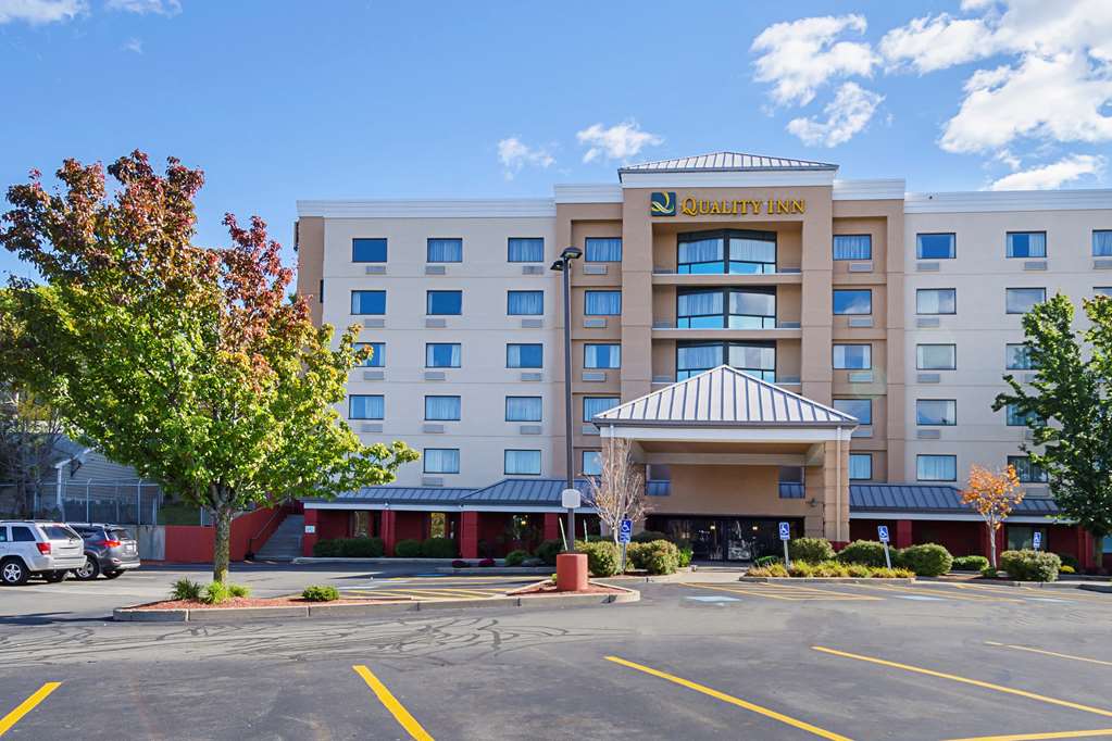 Quality Inn Boston Revere — hotel in Revere