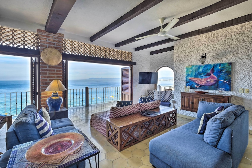 Mid Century Modern Condo with Patio and Ocean Views — 4-Star Luxury Hotel in Puerto Vallarta, Mexico