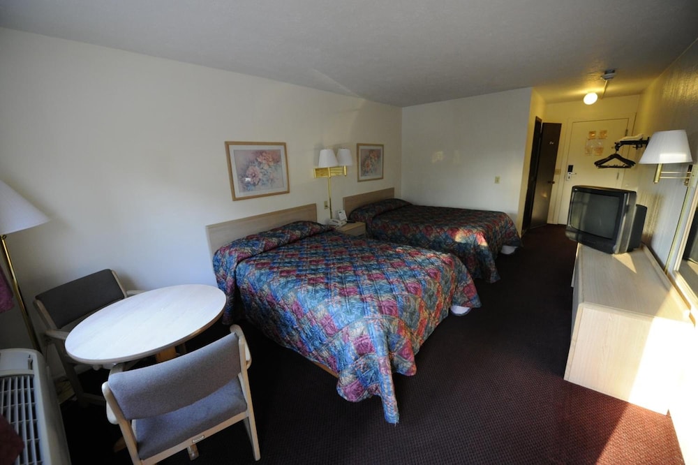 Heritage Inn - photo 19