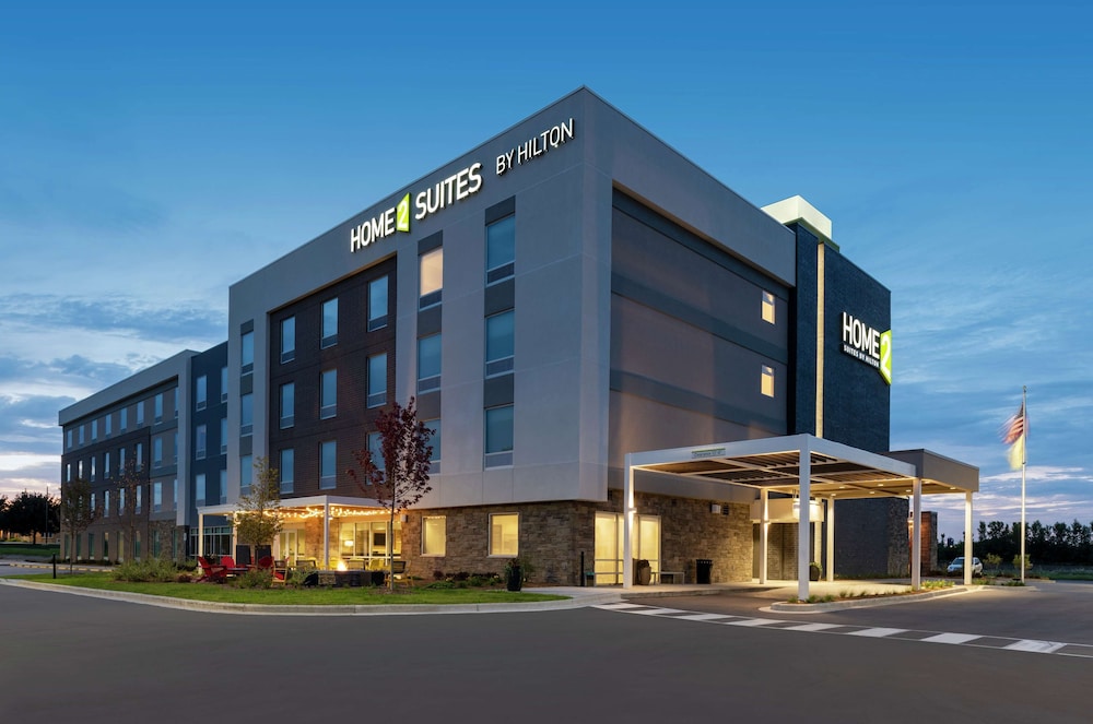 Home2 Suites by Hilton Appleton - photo 35