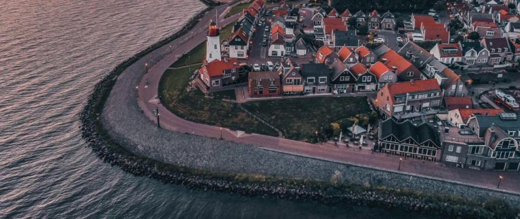 B&B de Reede — 4-Star Luxury Hotel in Urk, Netherlands