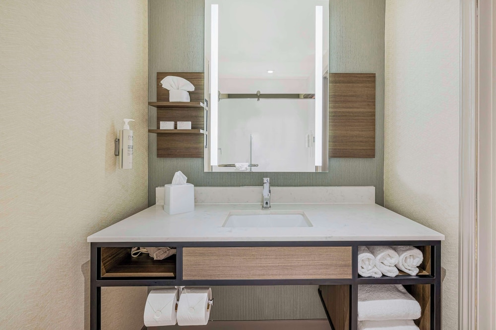 Hilton Garden Inn Colorado Springs Airport - photo 18