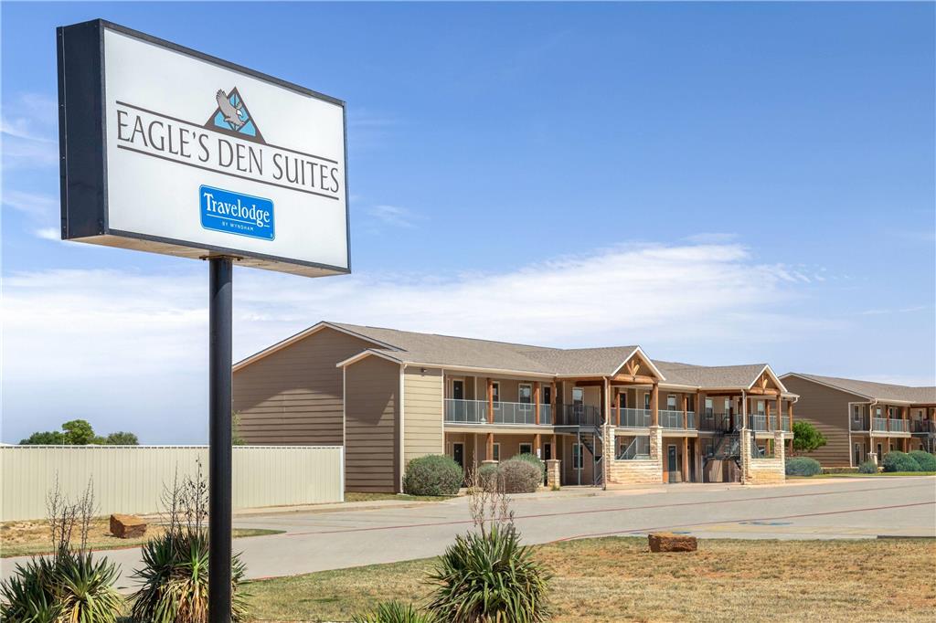 Eagle's Den Suites Andrews a Travelodge by Wyndham - photo 6