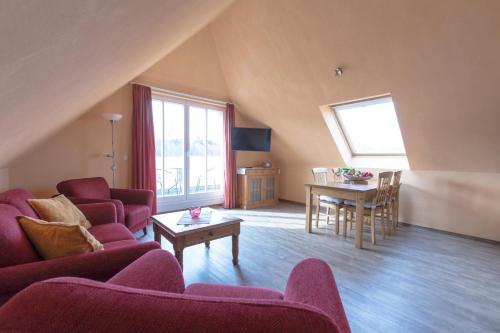 Villa Senta Apartment 16 — 4-Star Luxury Hotel in Ostseebad Kuehlungsborn, Germany