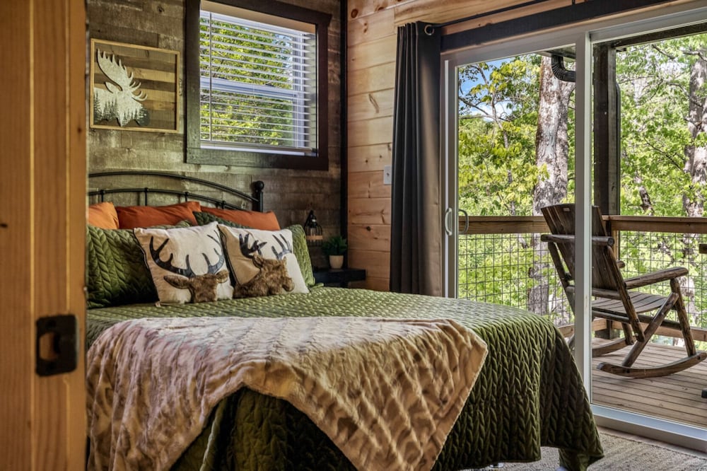 Mountain Majesty By Ghosal Luxury Lodging - photo 10