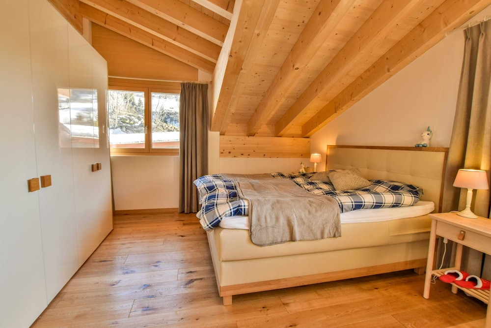 Milachra Penthouse — 4-Star Luxury Hotel in Fiesch, Switzerland