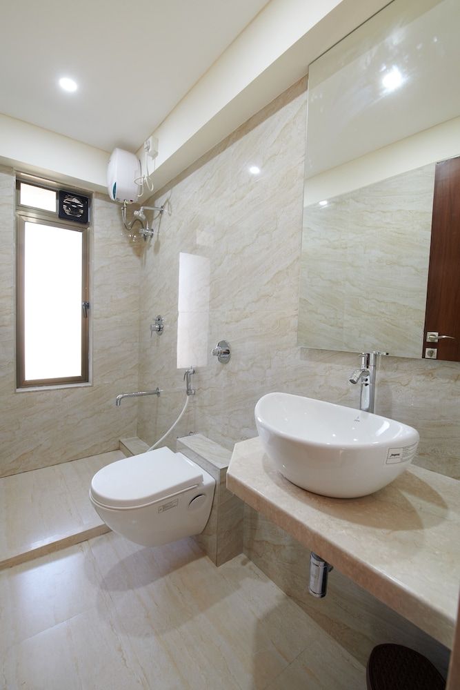 Lux Stay Andheri