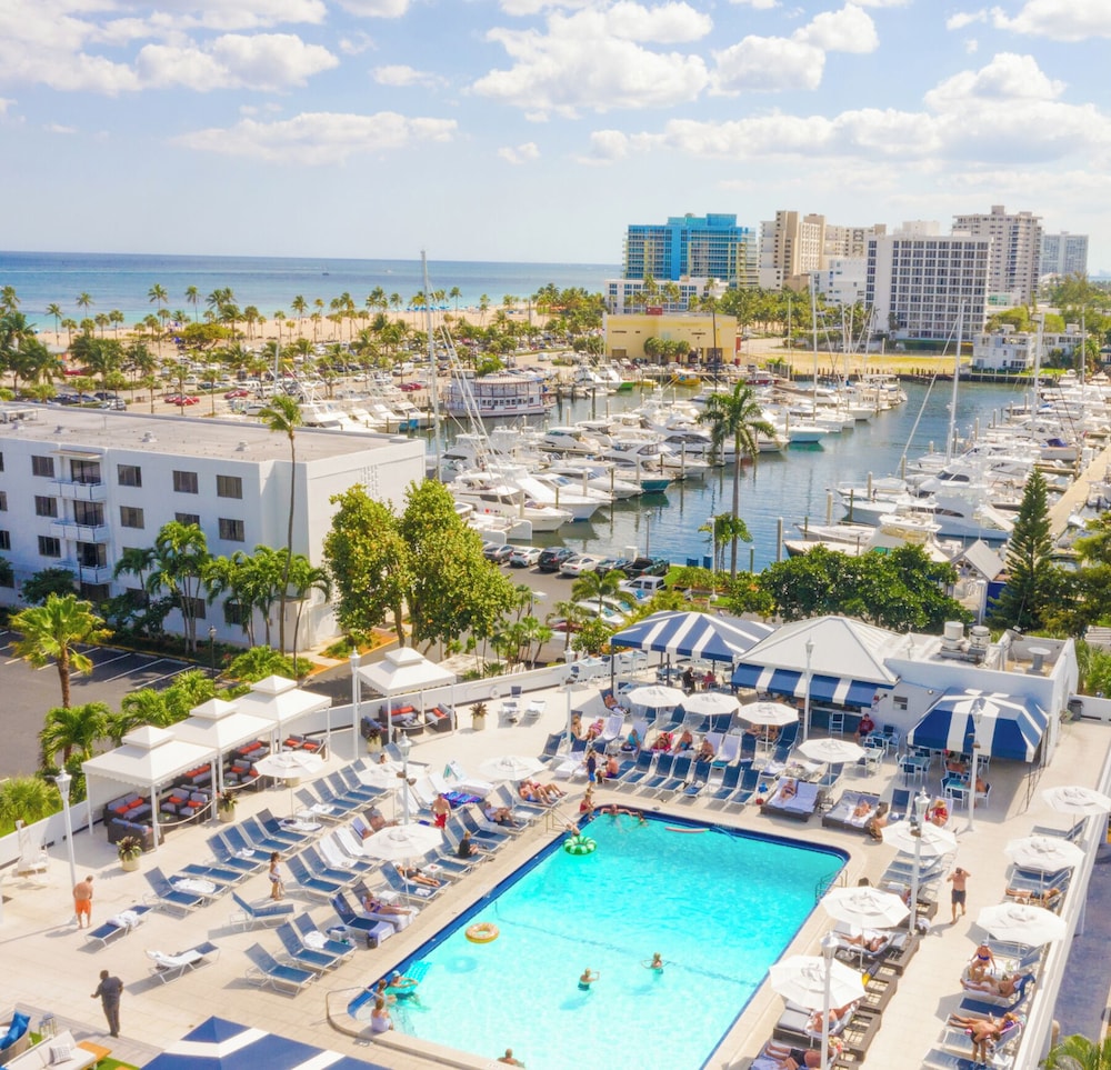Bahia Mar Ft. Lauderdale Beach a DoubleTree by Hilton Hotel - photo 18