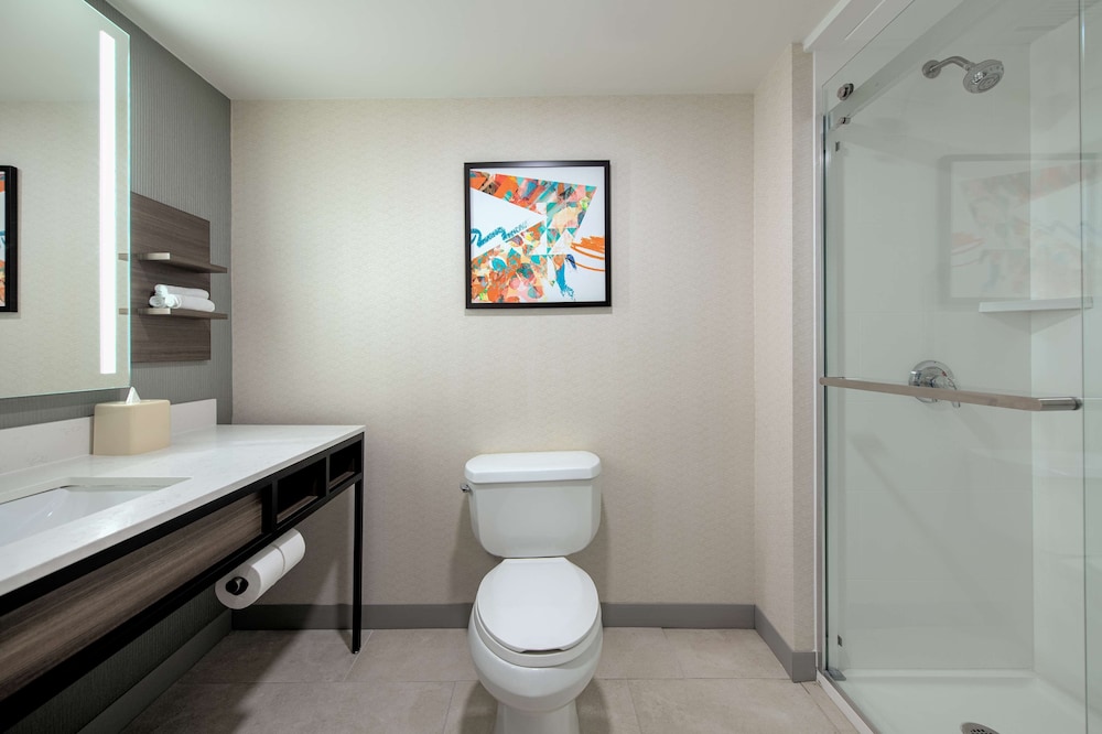 Hilton Garden Inn Newport News - photo 21