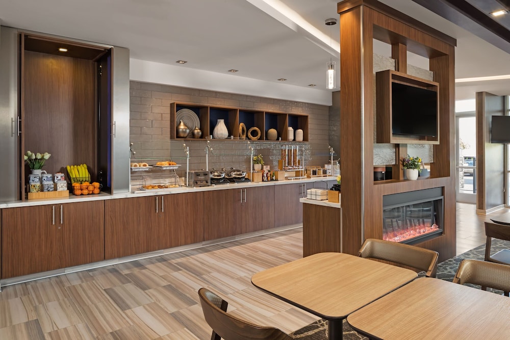 SpringHill Suites by Marriott West Sacramento - photo 42