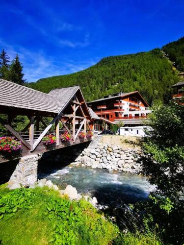 French Alps Luxury - last minute hotel in Unknown City