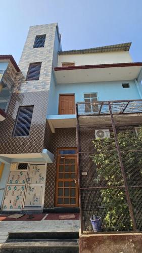 Baba Dhani Nishad Palace in Ajodhya, India