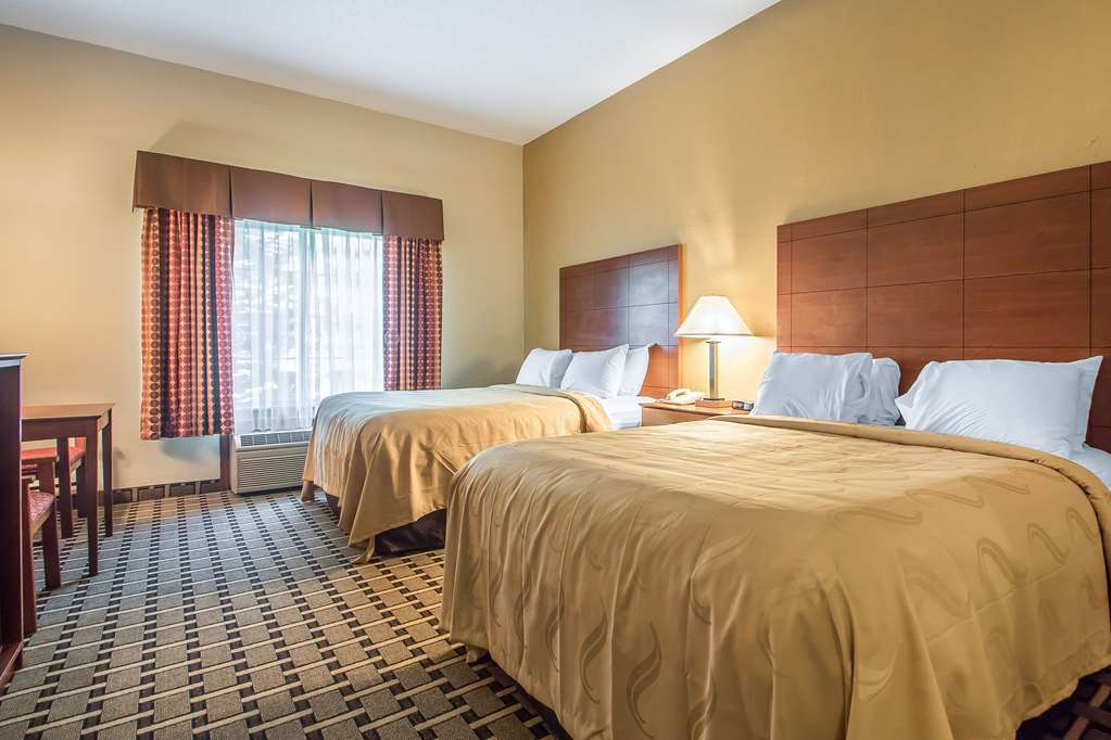 Quality Inn & Suites East Troy I 43 - photo 15