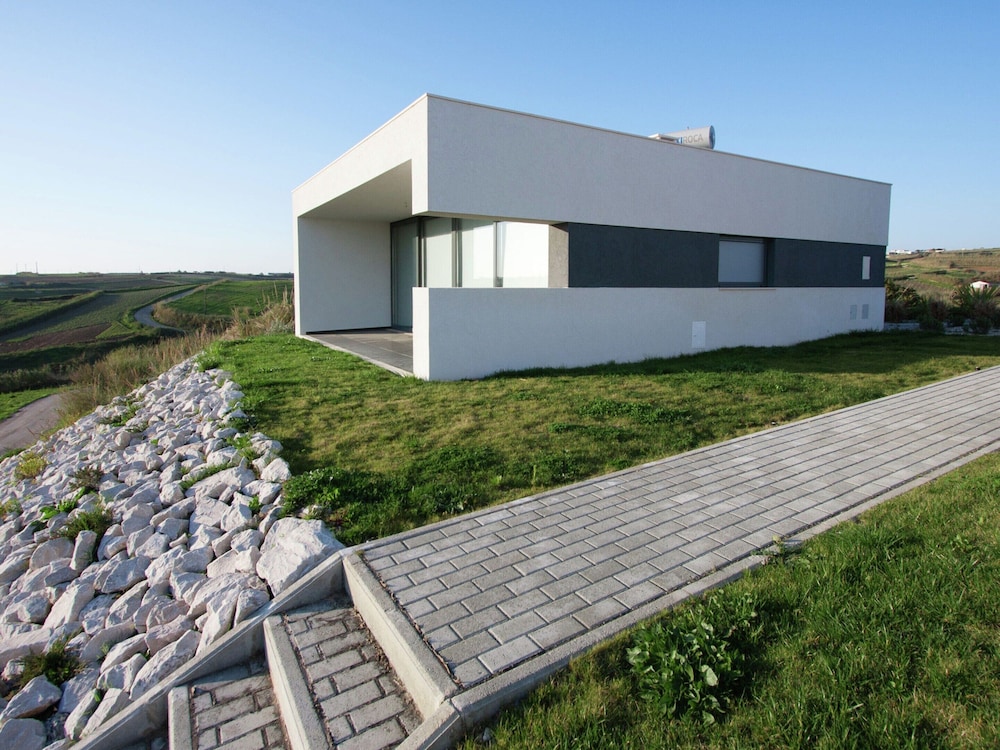 Villa in Portugal with Sea View & Pool