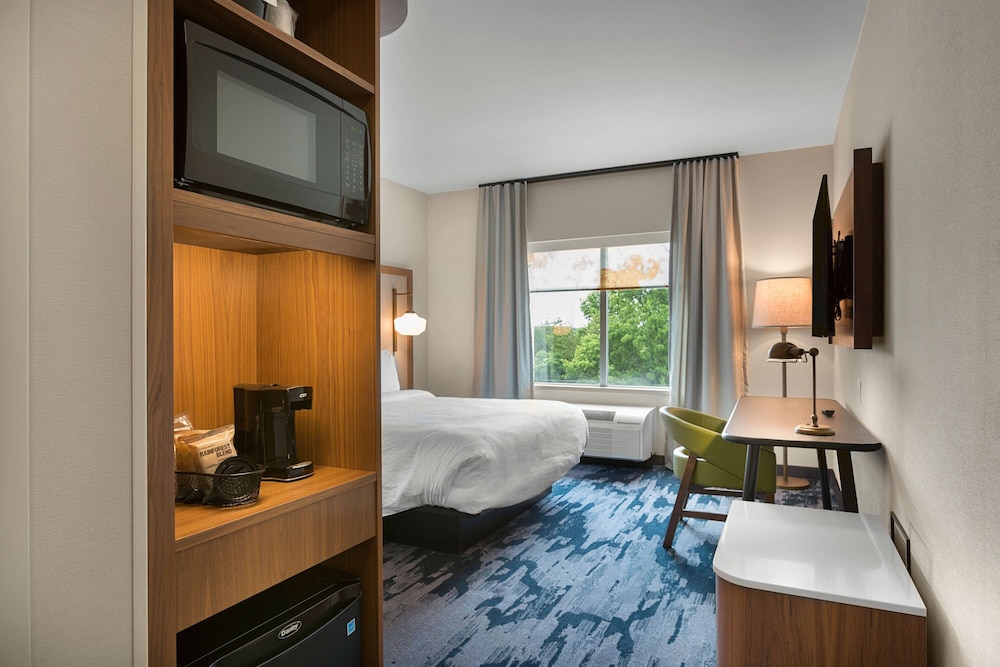 Fairfield Inn & Suites by Marriott Statesville - photo 10