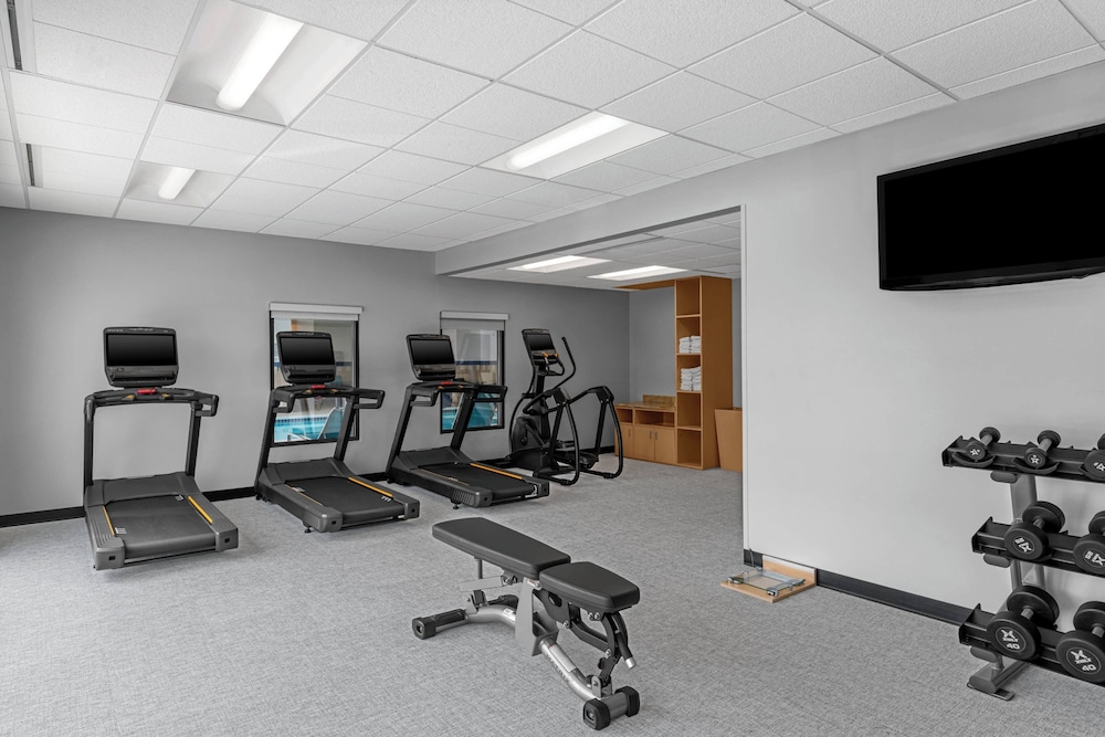TownePlace Suites by Marriott Denver Airport at Gateway Park - photo 24