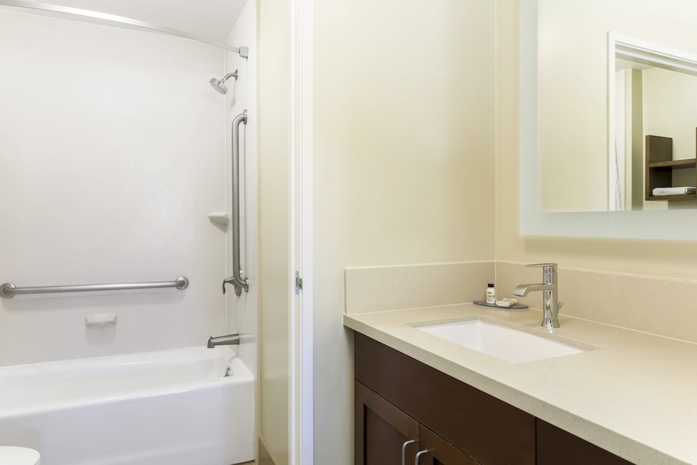 Staybridge Suites Reno by IHG - photo 37