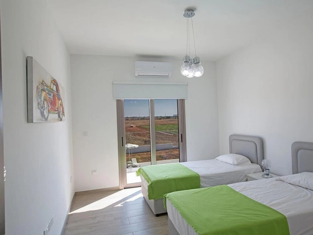 Villa Ioanni Chrysos Luxury And New 6 Bedroom Protaras Villa
