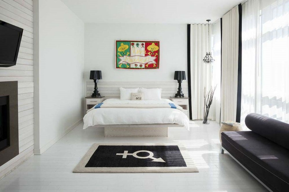 Bungalow Hotel - photo 7