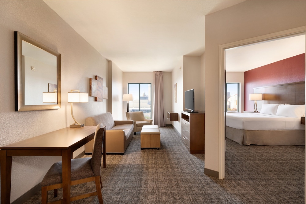 Staybridge Suites San Antonio Downtown Conv Ctr by IHG - photo 18
