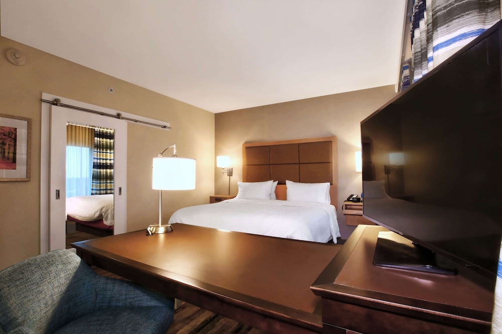 Hampton Inn & Suites Baltimore Aberdeen - photo 15